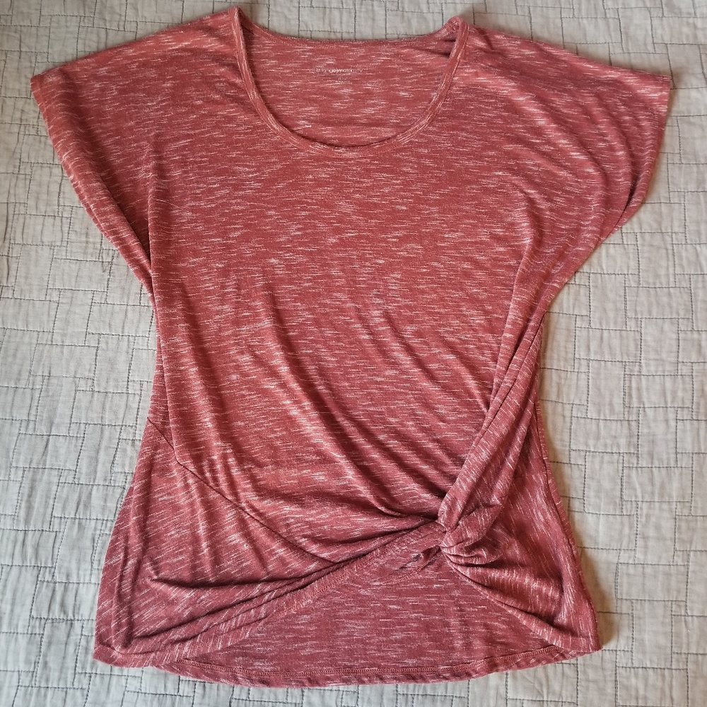 Liz Lange maternity shirt